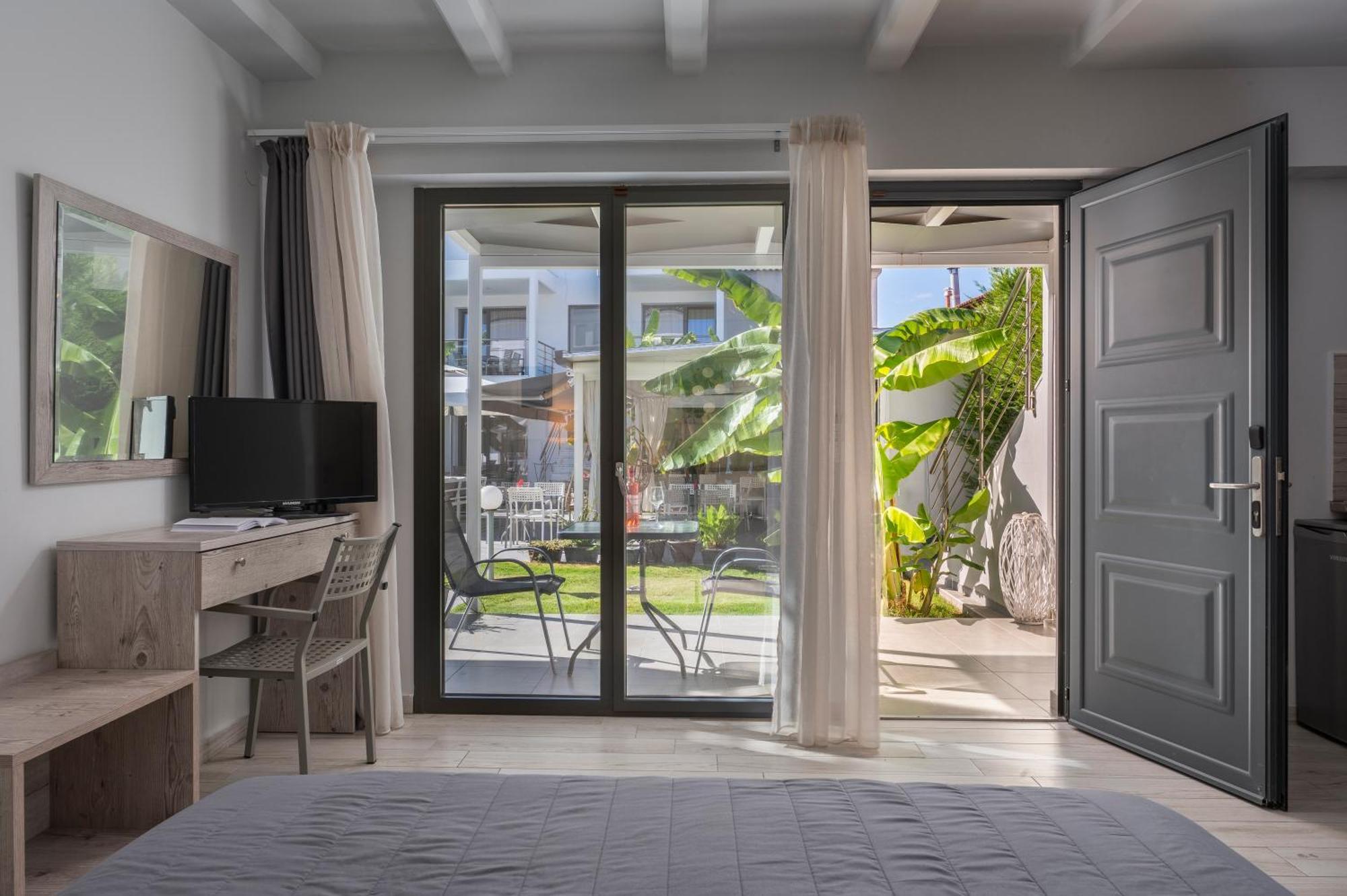 Adonis Luxury Village * Pefkochori